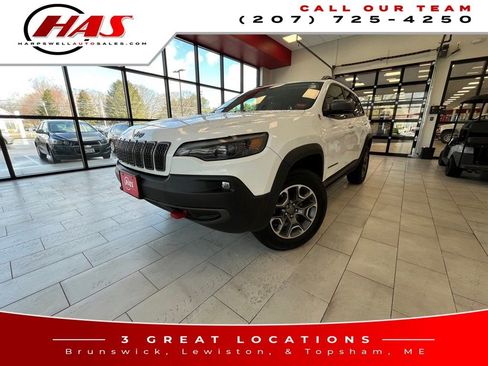 Used 2021 Jeep Cherokee Trailhawk AWD/4WD image 1