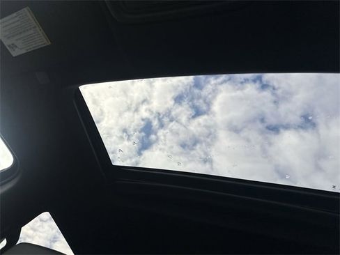 Used 2024 GMC Sierra 2500 AT4 w/ AT4 Premium Plus Package image 16