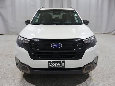 Used 2025 Subaru Forester Sport AWD/4WD image 6