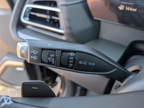 New 2026 Chevrolet Traverse LT w/ Enhanced Driving Package FWD image 9