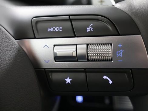 Certified 2025 Hyundai Sonata Limited image 12