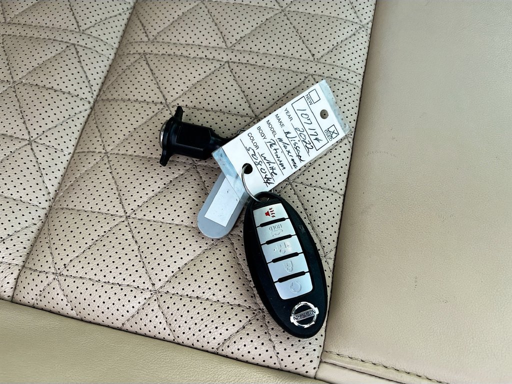 Used 2022 Nissan Maxima Platinum w/ Sport Mat Group FWD image 35