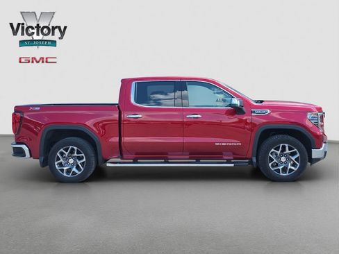 Used 2025 GMC Sierra 1500 SLT w/ SLT Premium Plus Package AWD/4WD image 19