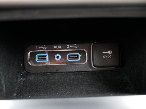 Used 2021 Jeep Grand Cherokee Laredo AWD/4WD image 31
