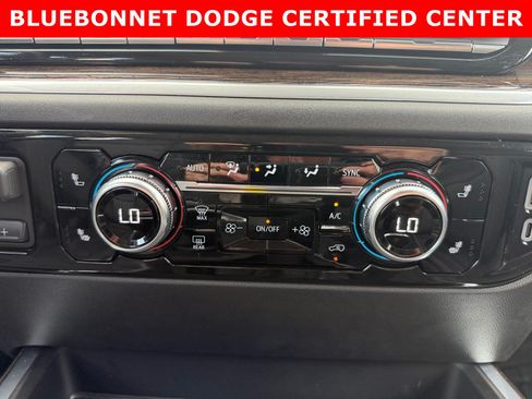 Used 2026 GMC Sierra 1500 Elevation w/ Elevation Premium Package AWD/4WD image 17