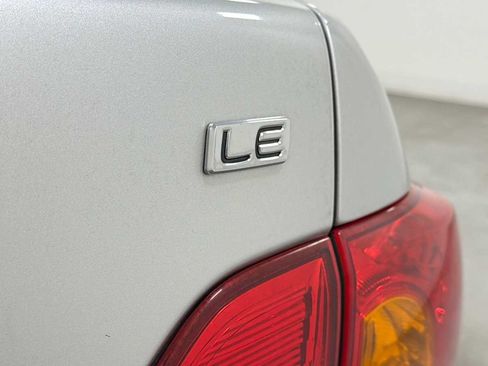Used 2010 Toyota Corolla LE FWD image 26
