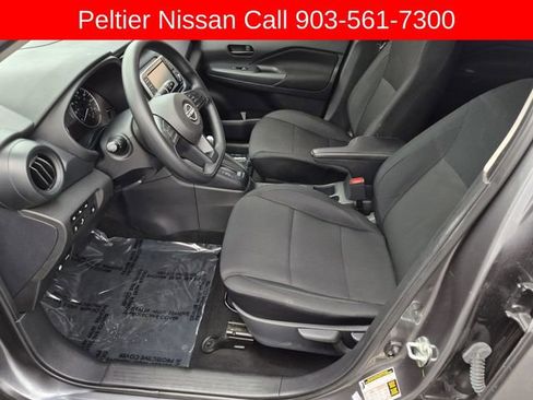 Used 2024 Nissan Kicks S image 16