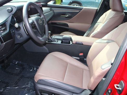 Used 2022 Lexus ES 350 w/ Premium Package FWD image 11