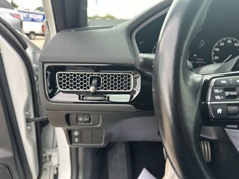 Used 2023 Honda Civic Sport image 20