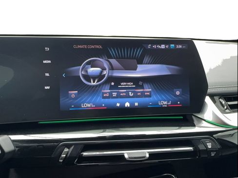 Used 2025 BMW X1 xDrive28i AWD/4WD image 47