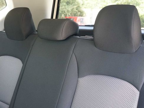 Used 2025 Kia Soul S FWD image 22