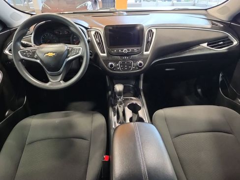 Used 2022 Chevrolet Malibu LT FWD image 26