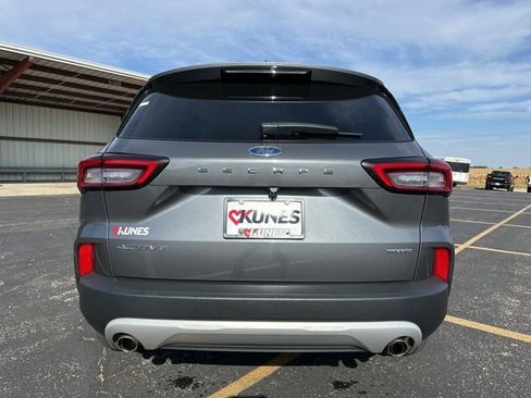 Used 2023 Ford Escape Active image 16