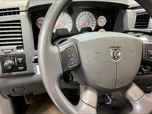Used 2008 Dodge Ram 1500 Truck SLT w/ Mopar Chrome Edition Group AWD/4WD image 7