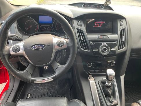 Used 2013 Ford Focus ST FWD image 9