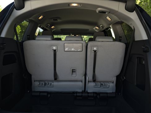 Used 2024 Honda Odyssey EX-L image 43