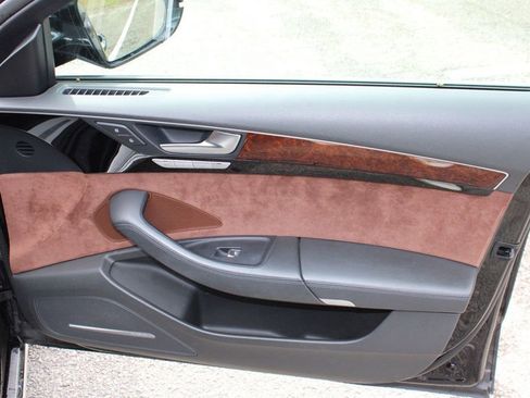 Used 2012 Audi A8 L 4.2 image 25