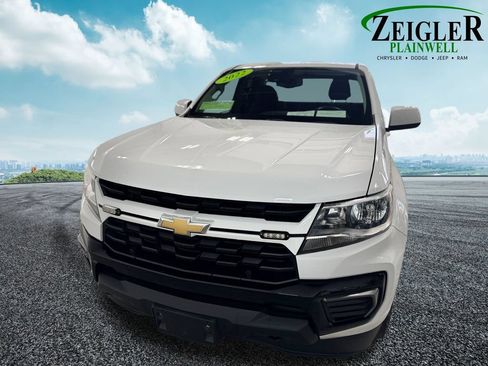 Used 2022 Chevrolet Colorado LT w/ Fleet Safety Package AWD/4WD image 9