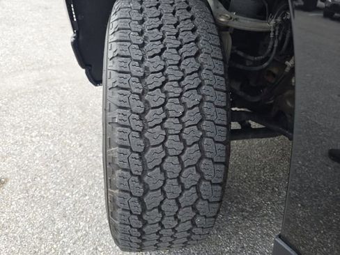 Certified 2020 Chevrolet Silverado 1500 Custom Trail Boss w/ Custom Convenience Package image 28