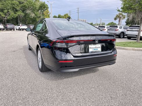 Used 2026 Honda Accord LX image 4