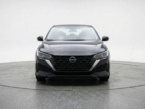 Used 2025 Nissan Sentra SV FWD image 2