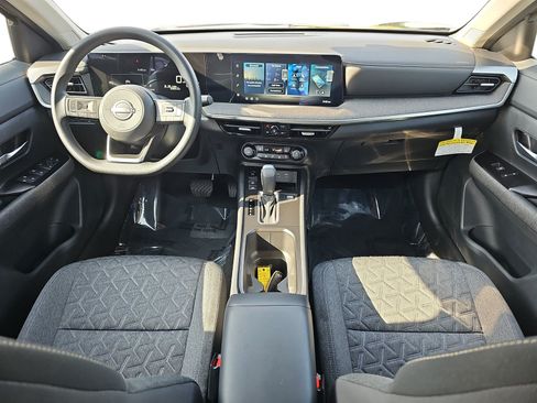 Used 2026 Nissan Kicks SV w/ SV Premium Package FWD image 10