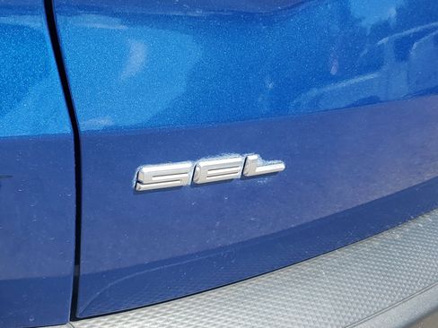 Used 2022 Ford Escape SEL w/ Technology Package image 31