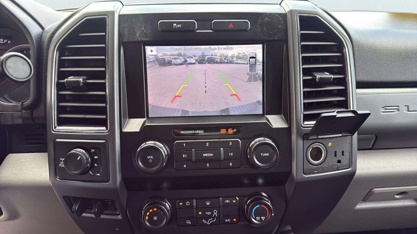 Used 2019 Ford F250 XLT w/ XLT Value Package AWD/4WD image 13