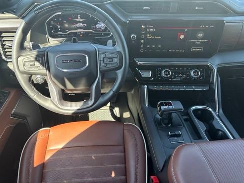 New 2025 GMC Sierra 1500 Denali Ultimate AWD/4WD image 19