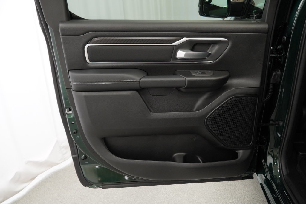 New 2026 RAM 1500 Big Horn AWD/4WD image 29