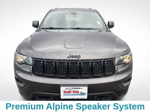 Used 2020 Jeep Grand Cherokee Altitude image 10