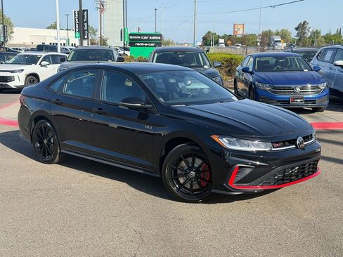 New 2026 Volkswagen Jetta GLI Autobahn FWD image 3