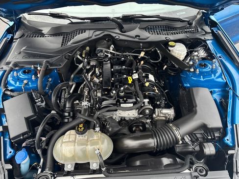 Used 2021 Ford Mustang Convertible w/ Equipment Group 101A image 25