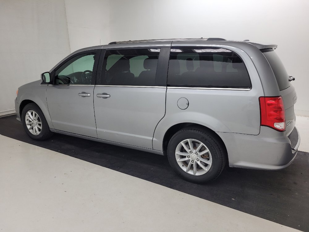 Used 2019 Dodge Grand Caravan SXT FWD image 3