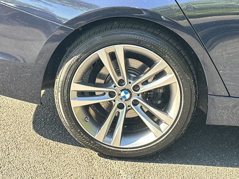 Used 2017 BMW 330i xDrive Sedan AWD/4WD image 20