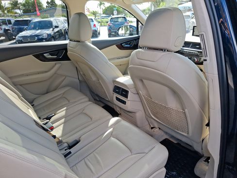 Used 2017 Audi Q7 3.0T Premium Plus AWD/4WD image 30