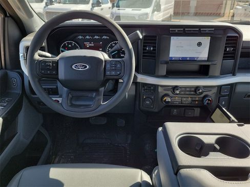 New 2024 Ford F550 XL image 17