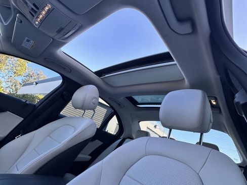 Used 2016 Mercedes-Benz C 300 Sedan image 20