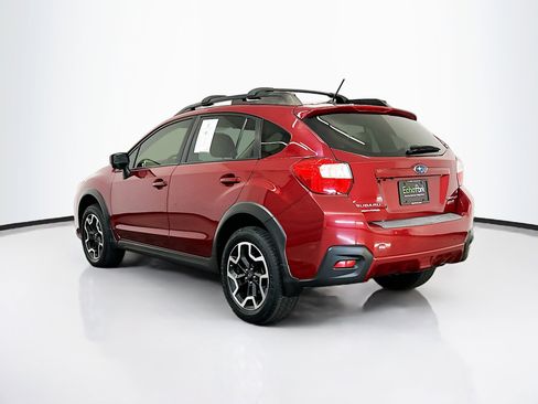 Used 2017 Subaru Crosstrek 2.0i Premium image 5