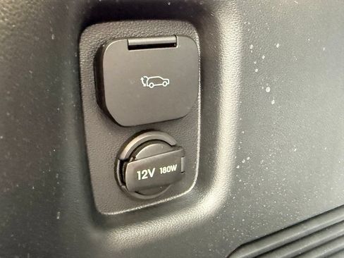 Certified 2026 Hyundai Ioniq 9 SE AWD/4WD image 6