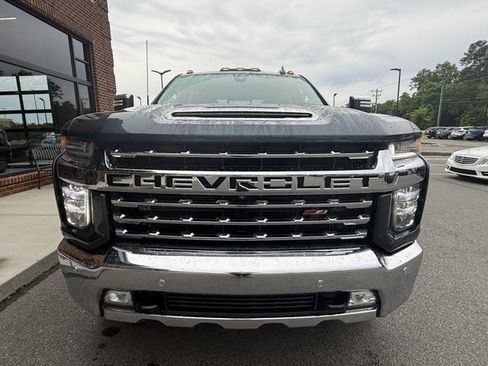 Used 2020 Chevrolet Silverado 3500 LTZ w/ LTZ Plus Package AWD/4WD image 9