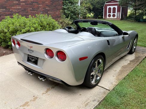 Used 2008 Chevrolet Corvette Convertible w/ Preferred Equipment Group RWD image 38