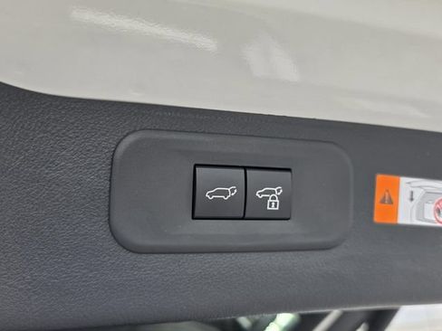 New 2026 Lexus TX 500h AWD image 14