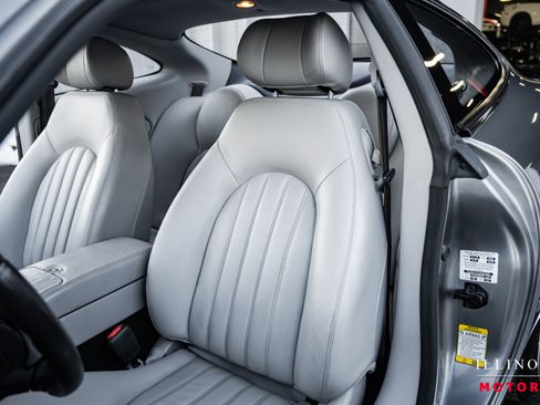 Used 2003 Jaguar XK8 Coupe image 17