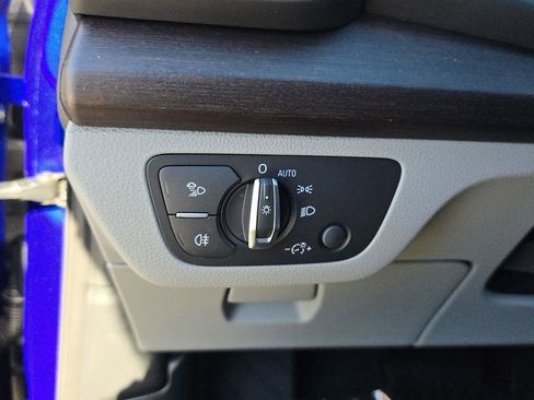 Certified 2023 Audi Q5 e Premium Plus w/ Premium Plus Package image 29