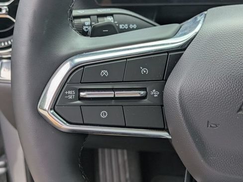 Used 2026 Chevrolet Equinox LT FWD image 18