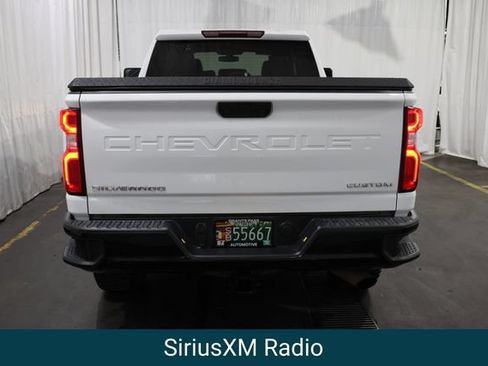Used 2021 Chevrolet Silverado 2500 Custom w/ Custom Value Package AWD/4WD image 5