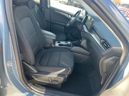 Certified 2023 Ford Escape Active w/ Tech Pack #2 image 17