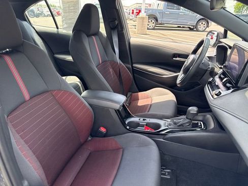 Certified 2025 Toyota Corolla SE FWD image 13