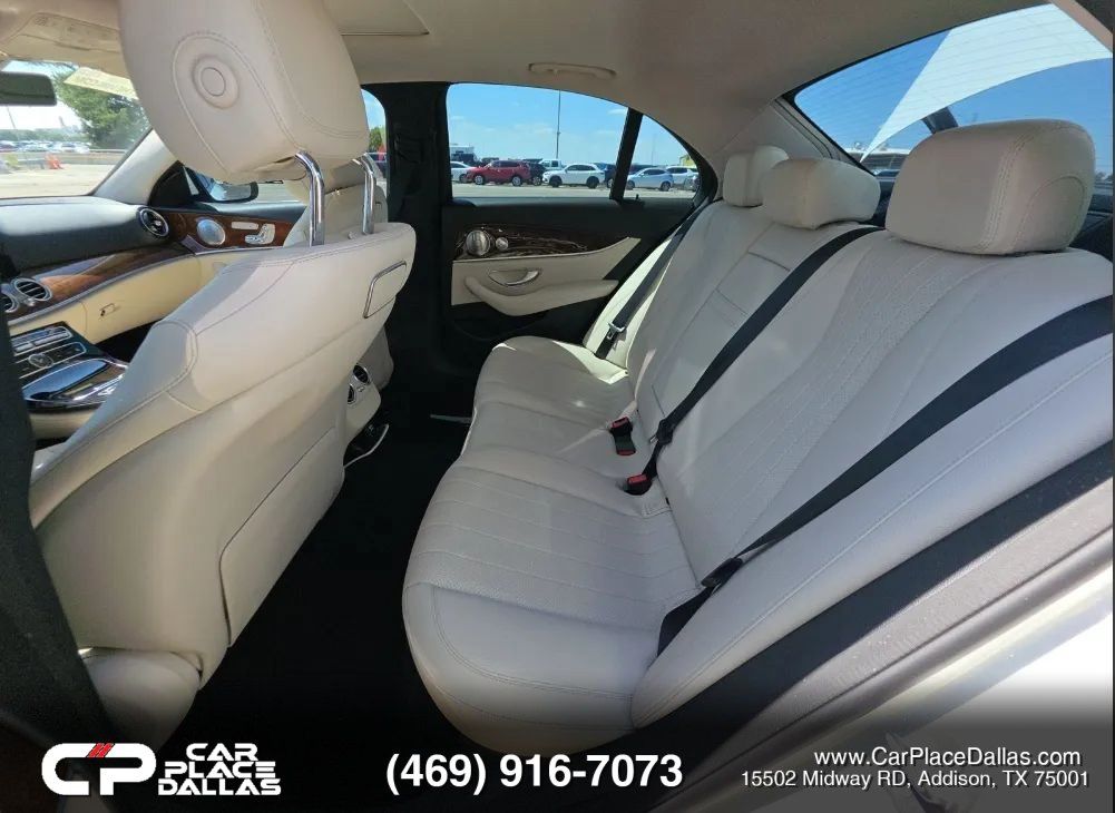 Used 2018 Mercedes-Benz E 400 4MATIC Sedan w/ Premium 2 Package (Q02) image 10